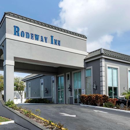 Rodeway Inn Нью-Порт-Річі Екстер'єр фото